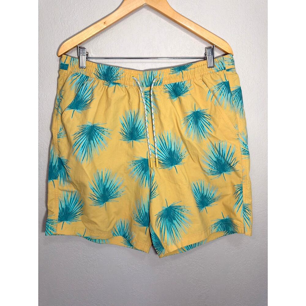 Eddie Bauer Men’s Yellow & Green Swim Trunks SZ L